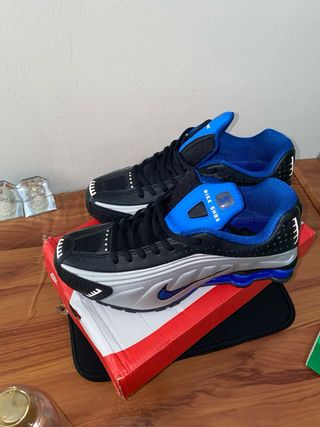 Nike Shox R4 Negro/Plata