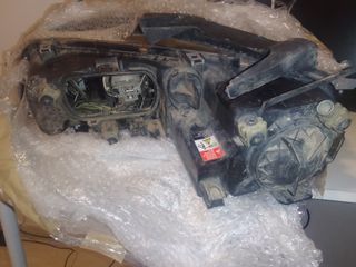 Faro Xenon derecho Mazda 6 (2004)