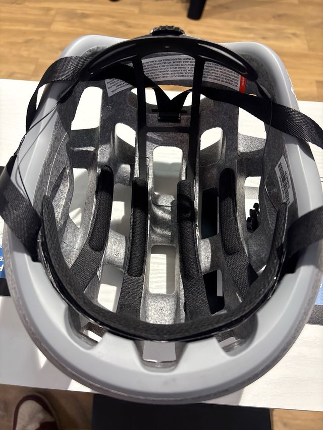 Casco POC Ventral Lite Talla S - Gris
