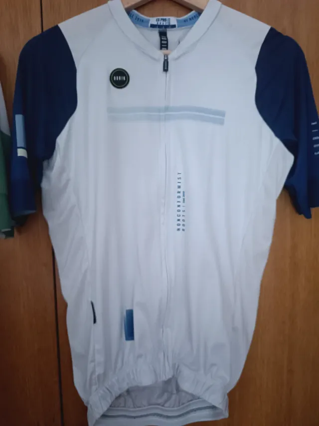 2 maillots ciclismo GOBIK hombre t/L