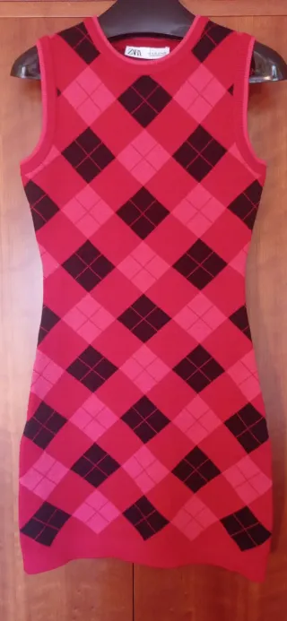 Vestido punto ZARA rombos