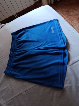 Pantalón corto deportivo hombre azul