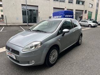 FIAT Grande Punto 1.4 2005 Gasolina 77Cv