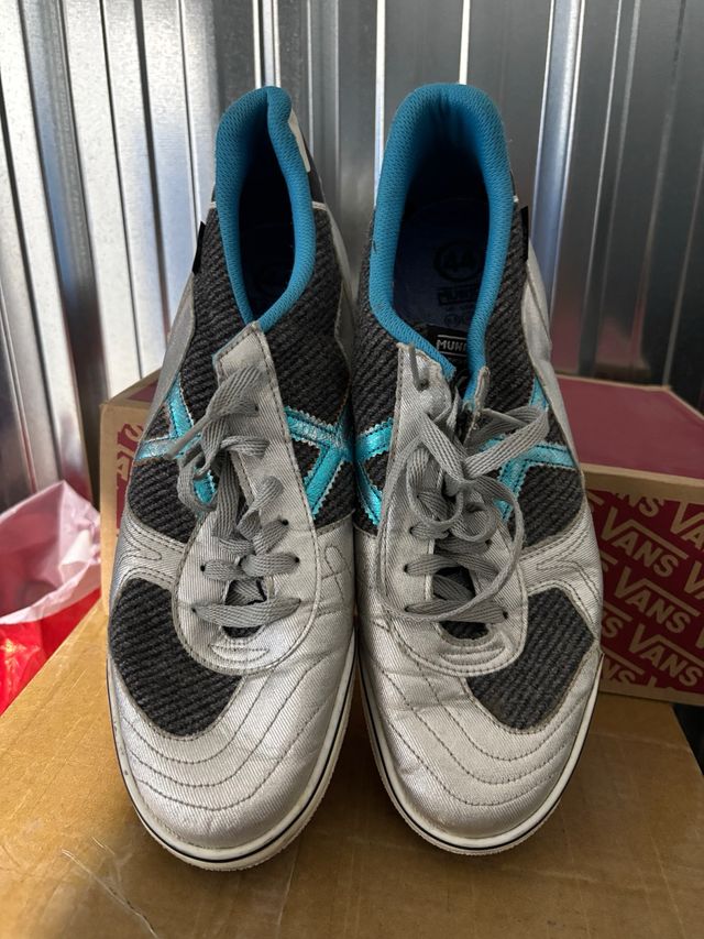 Zapatillas Munich Plata/Turquesa Talla 45