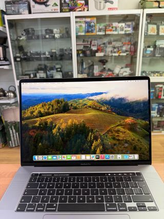MacBook Pro 16 2019 i7 16GB RAM 500GB SSD