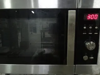 Microondas digital Fagor para piezas.