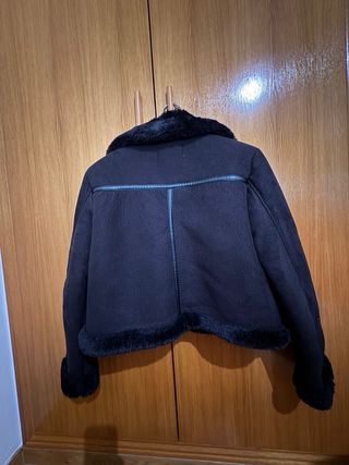 Chaqueta Stradivarius Negra Talla L