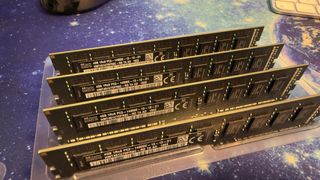 4x 4GB DDR3 SK Hynix RAM