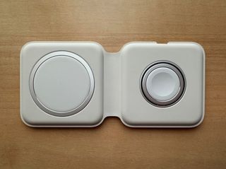 Apple Magsafe Duo Charger