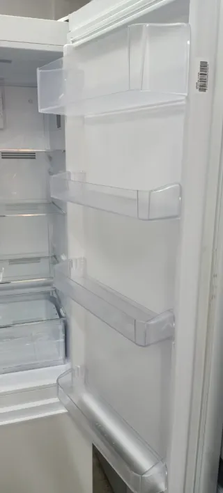 Nevera Combi Wonder Blanca
NO FROST ENERGÍA A+