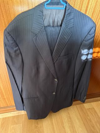 Traje Versace Collection Talla 52 poco uso