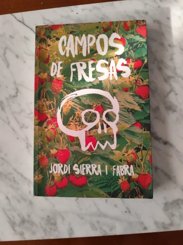 Campos de fresas (Spanish Edition)