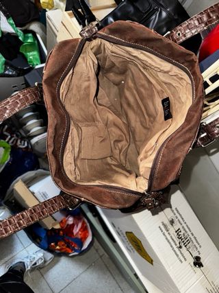 Bolso de hombro de cuero tejido marrón oscuro