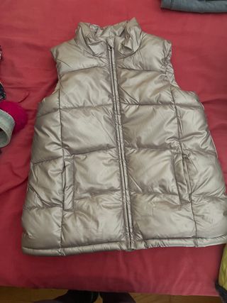 Chaleco plateado acolchado Talla 9/10