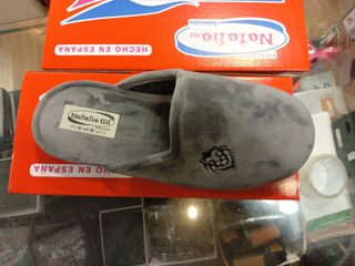 Zapatillas Natalia Gil Talla 42 Nuevas