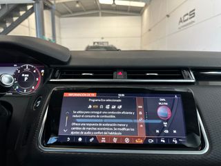 LAND-ROVER Range Rover Velar 3.0 D300 SE 4WD Auto