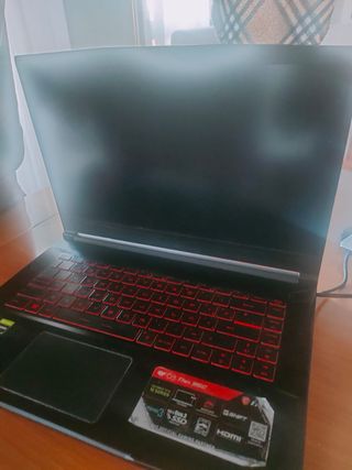 Portátil MSI GF63 Thin Gaming con Windows 11