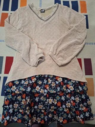 Vestido de invierno beige y multicolor