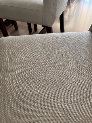 6 Sillas tapizadas comedor beige 