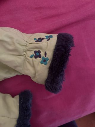 Abrigo niña Talla 10 años 140cns