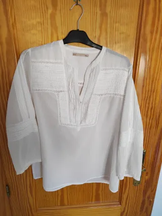 Camisa blanca con encaje mujer