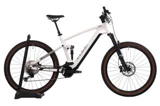 Cube Stereo Hybrid talla XL