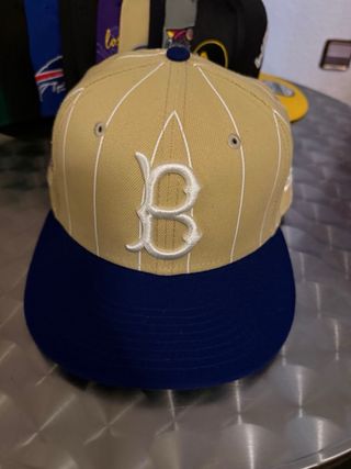 Gorra New Era Beige y Azul Rayas