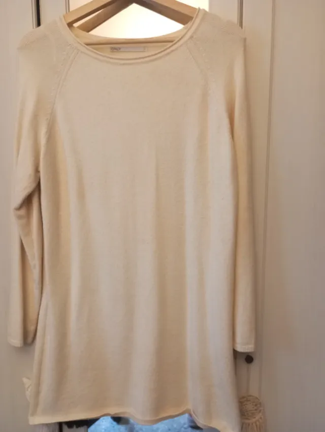 Vestido de punto ONLY beige