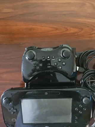 Nintendo Wii U Black + telecomando