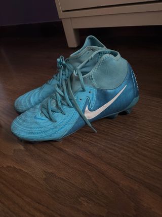 Botas de fútbol Nike azules