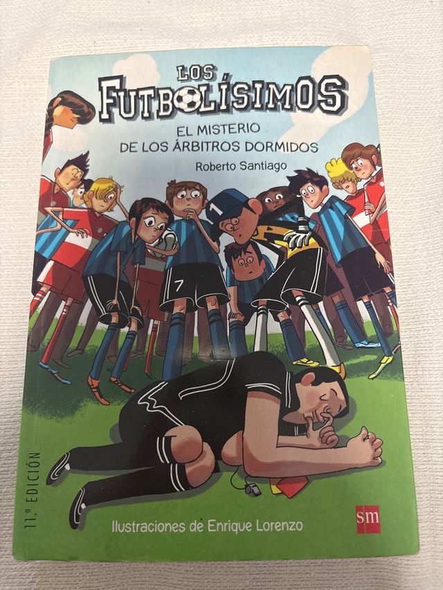Los Futbolísimos 1: El misterio de los árbitros...