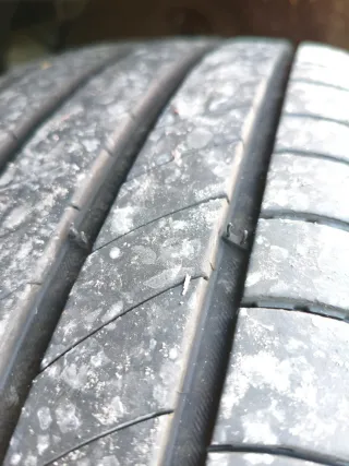 4 Neumáticos Michelin 235/50 R19 E-Primacy