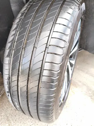 4 Neumáticos Michelin 235/50 R19 E-Primacy