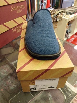 Zapatillas Salemerá Talla 40 Nuevas