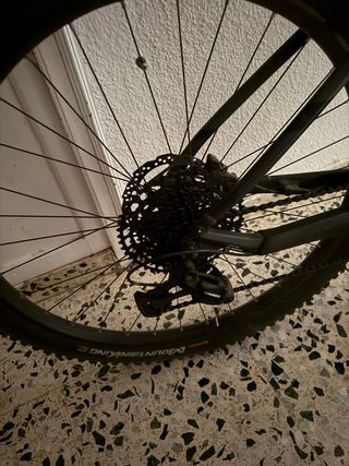 Bicicletta elettrica Cube