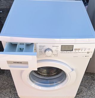 LAVADORA DE CARGA FRONTAL MARCA SIEMENS DE 7 KILOS