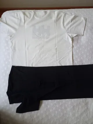 Camiseta Helly Hansen L Blanca Logo Relieve