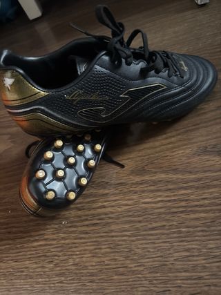 Botas de fútbol Joma Águila Negro/Dorado