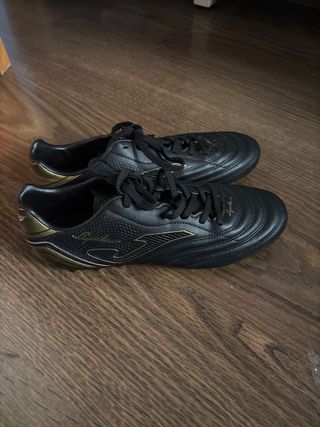 Botas de fútbol Joma Águila Negro/Dorado