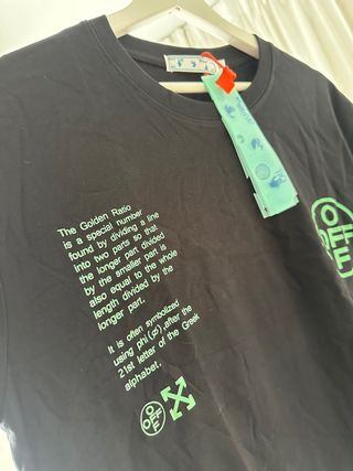 Off-White Camiseta Negra Talla M