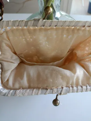 Bolso ganchillo crema con asas cuero