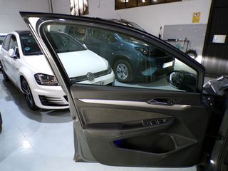 Volkswagen Golf Life 2.0TDI 115cv DSG 2022