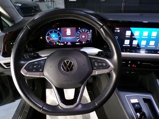 Volkswagen Golf Life 2.0TDI 115cv DSG 2022