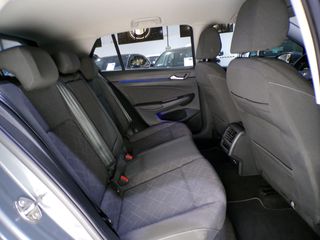 Volkswagen Golf Life 2.0TDI 115cv DSG 2022