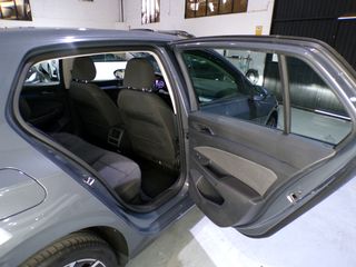 Volkswagen Golf Life 2.0TDI 115cv DSG 2022