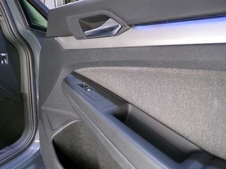 Volkswagen Golf Life 2.0TDI 115cv DSG 2022