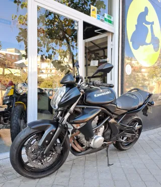 Kawasaki ER6N