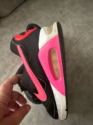 Zapatillas Nike Air Max Negras y Rosas
