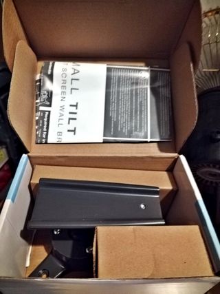 Soporte TV Titan Inclinable 10-22