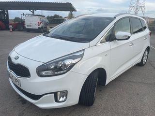 KIA Carens 2015